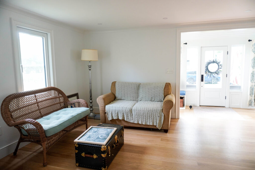 15 Woodledge Rd, Stamford, CT-6